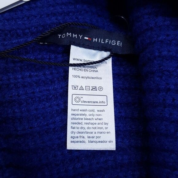 TOMMY HILFIGER Mens Beanie Hat Blue Shaker Cuff Logo Ghost Patch - Picture 2 of 3